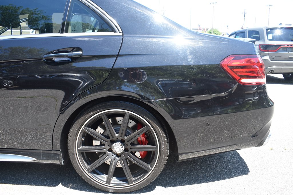 2015 Mercedes-Benz E-Class Image 22