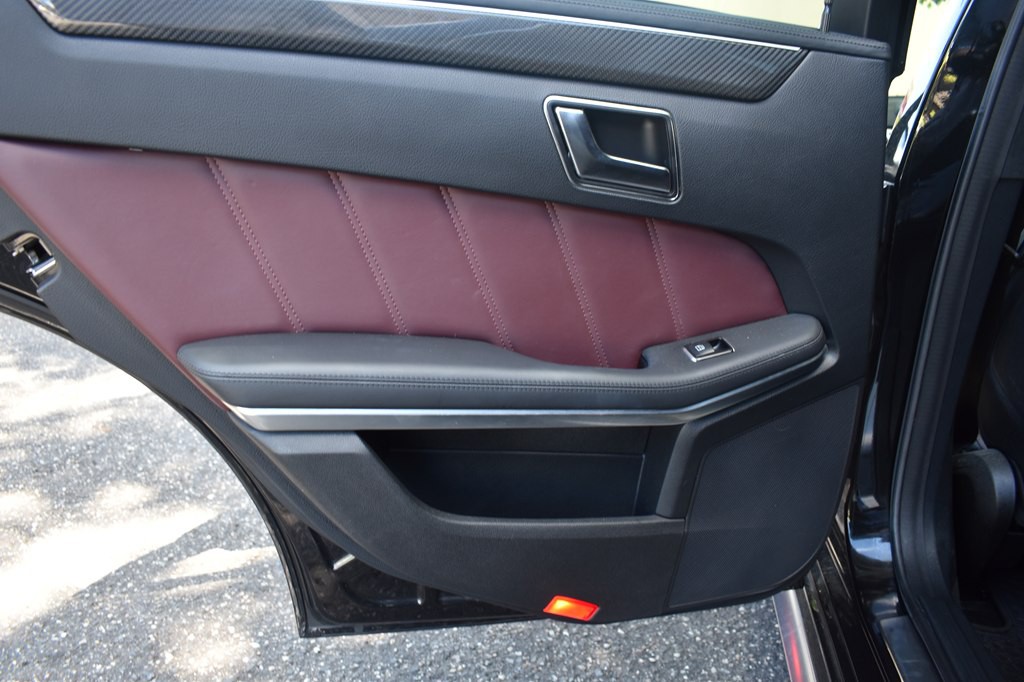 2015 Mercedes-Benz E-Class Image 55