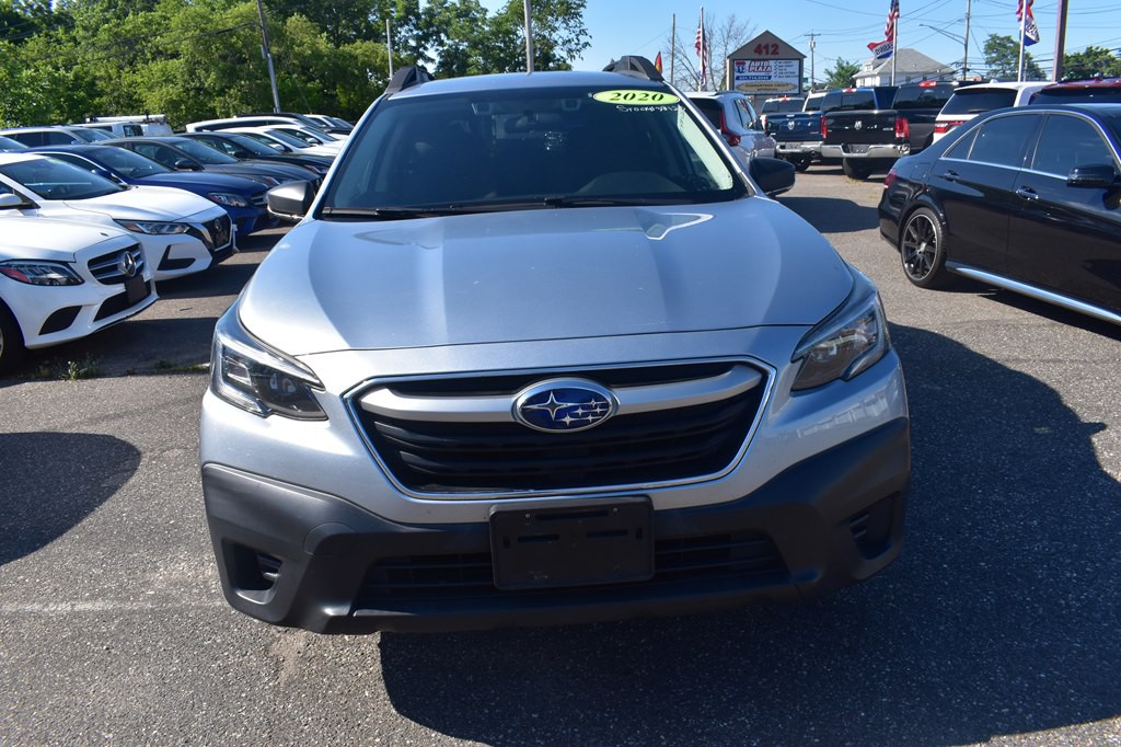2020 Subaru Outback Image 2
