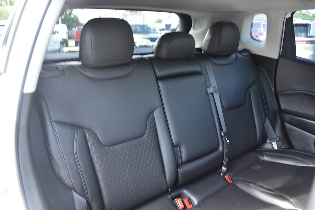 2021 Jeep Compass Image 14