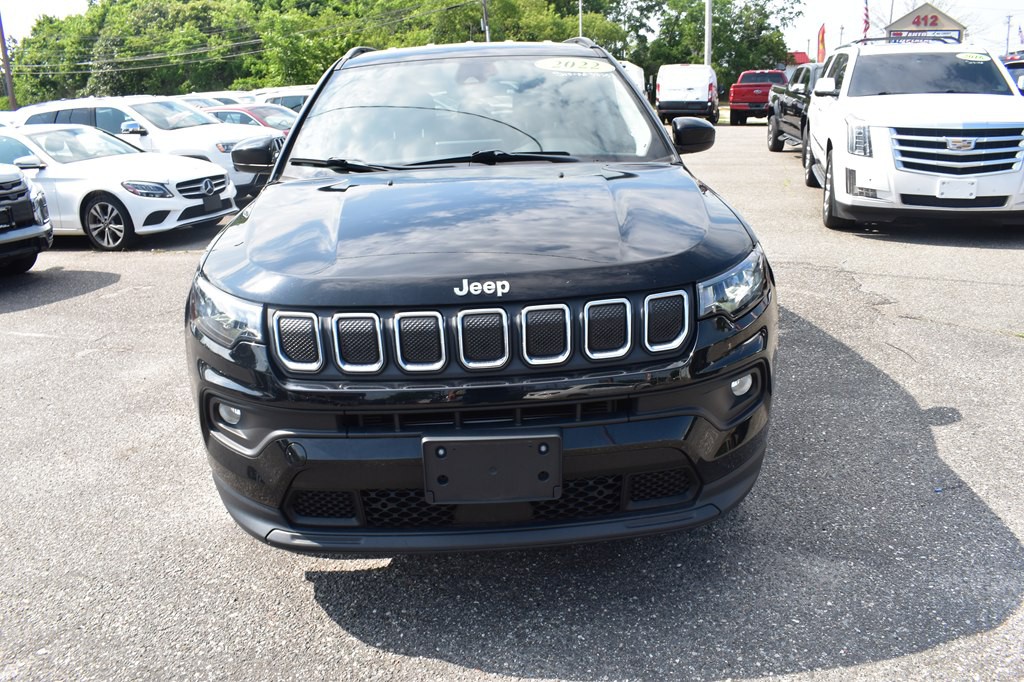 2022 Jeep Compass Image 8