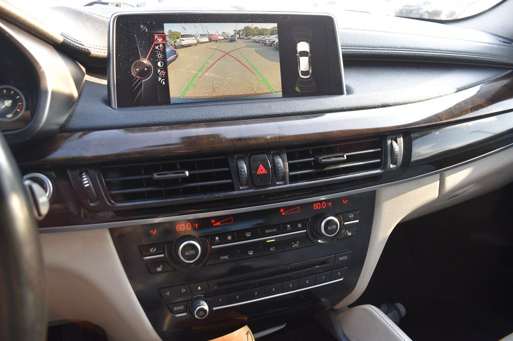 2016 BMW X6 Image 14