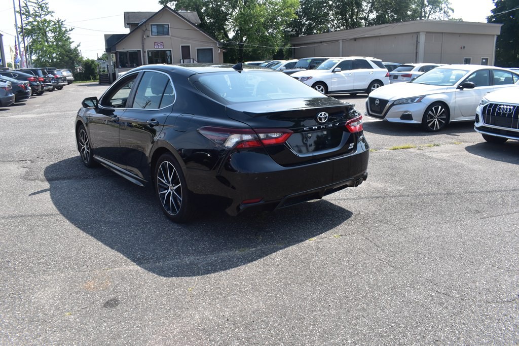 2024 Toyota Camry Image 4