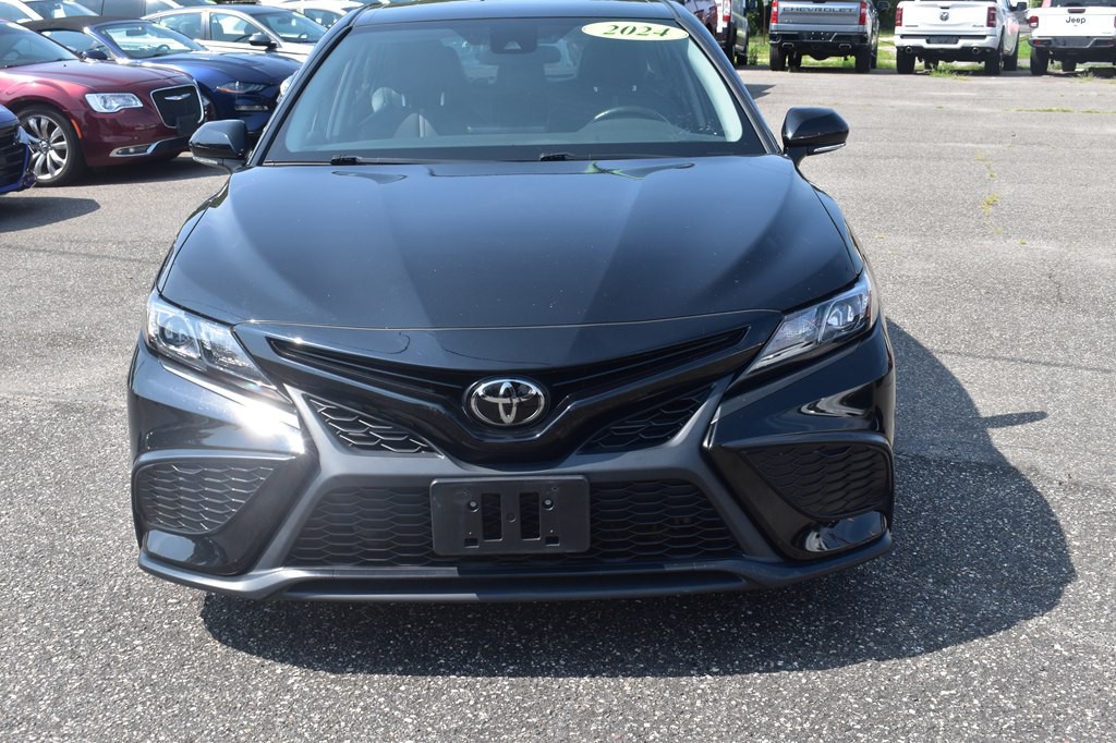 2024 Toyota Camry Image 6