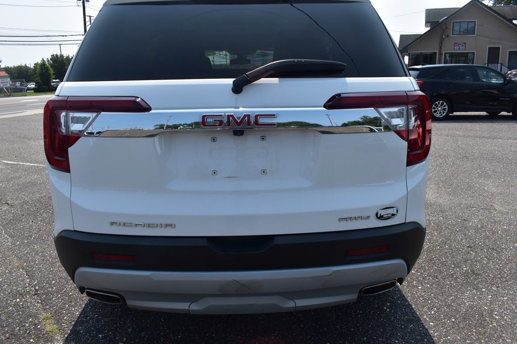 2023 GMC Acadia Image 5