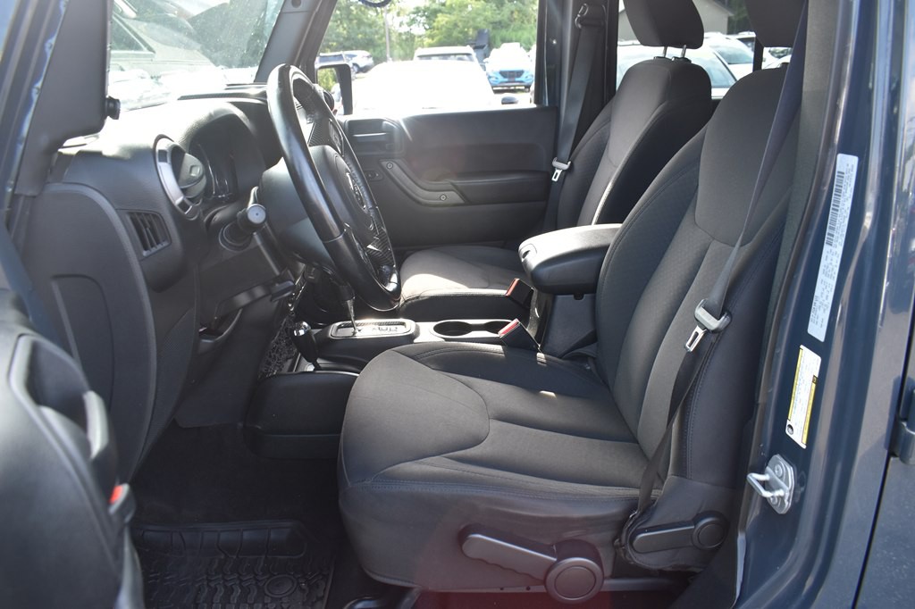 2017 Jeep Wrangler Unlimited Image 7