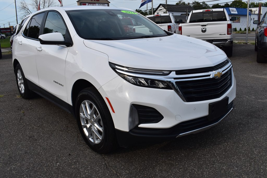 2024 Chevrolet Equinox Image 1