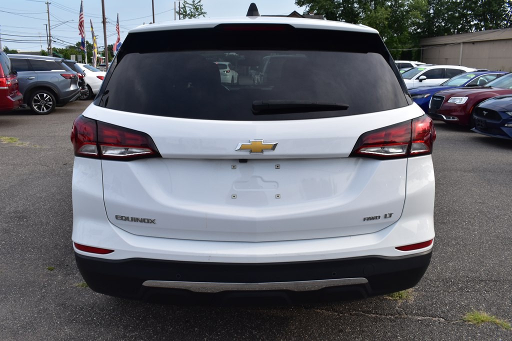 2024 Chevrolet Equinox Image 4
