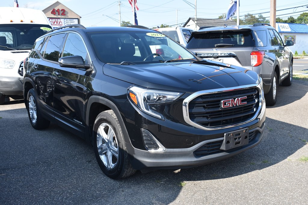 2019 GMC Terrain Image 1