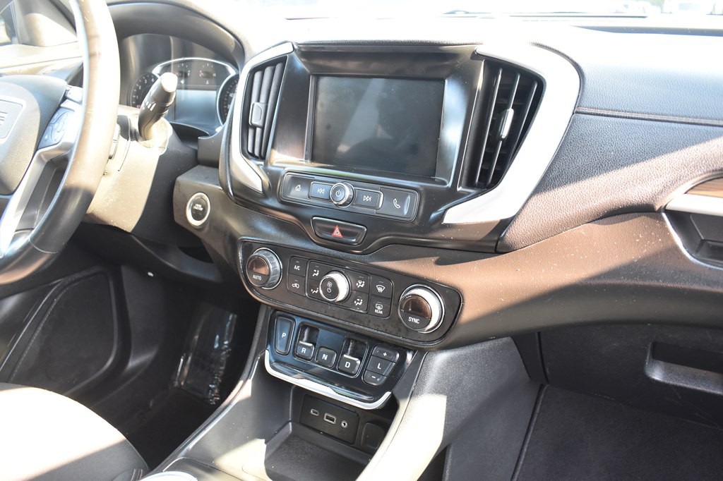 2019 GMC Terrain Image 12