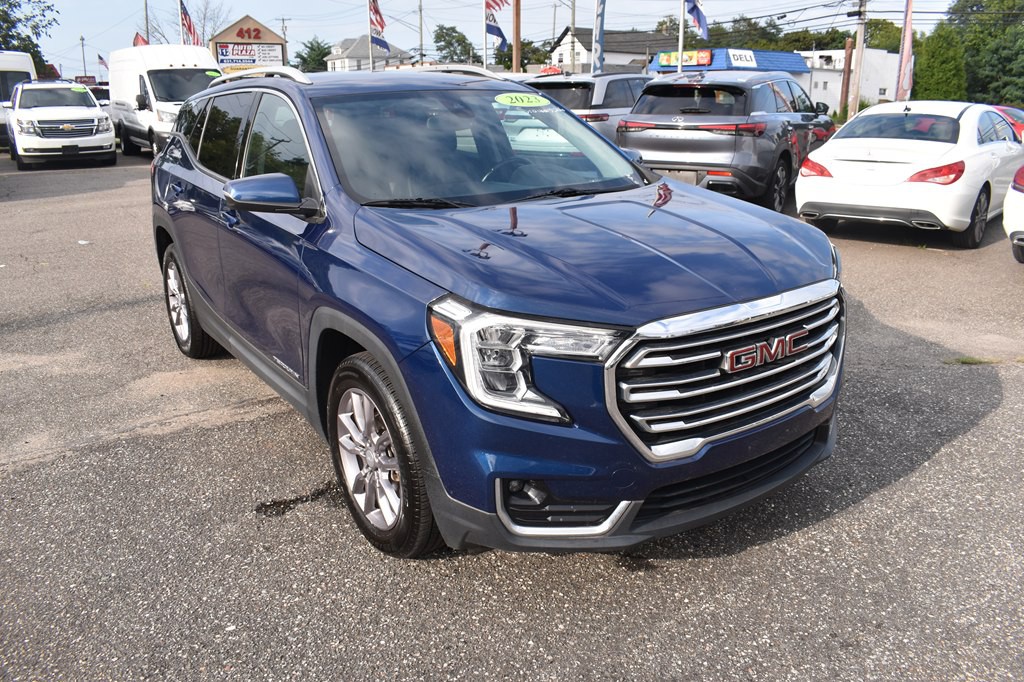2023 GMC Terrain Image 1