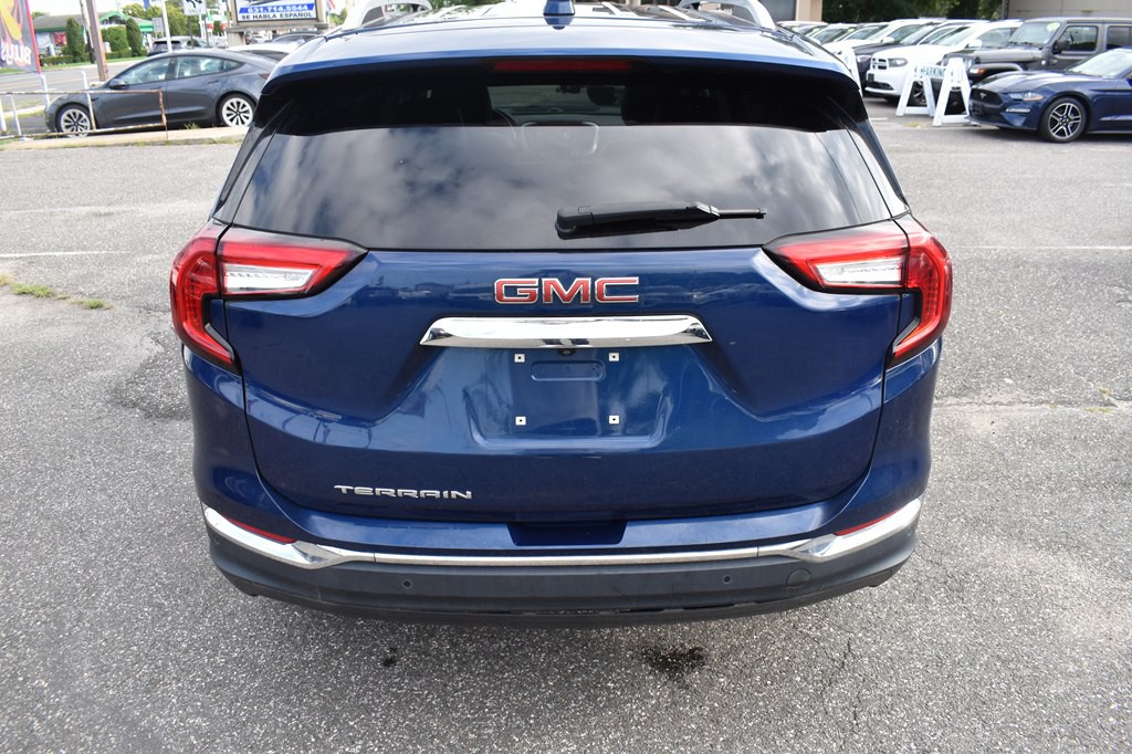 2023 GMC Terrain Image 7