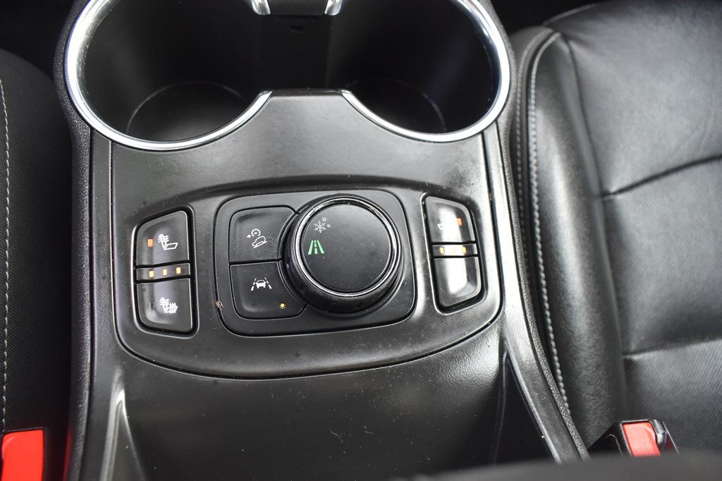 2023 GMC Terrain Image 13