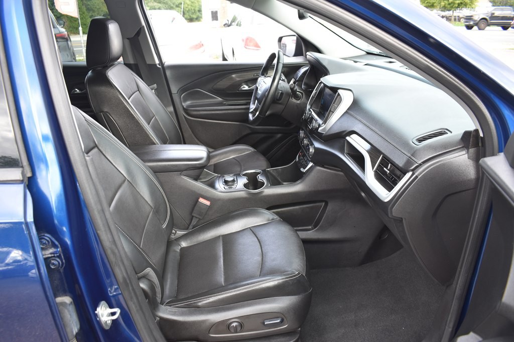 2023 GMC Terrain Image 18