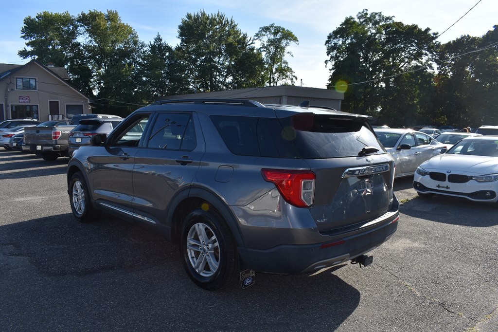 2021 Ford Explorer Image 7