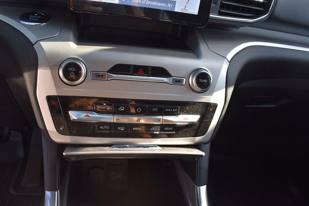 2021 Ford Explorer Image 18