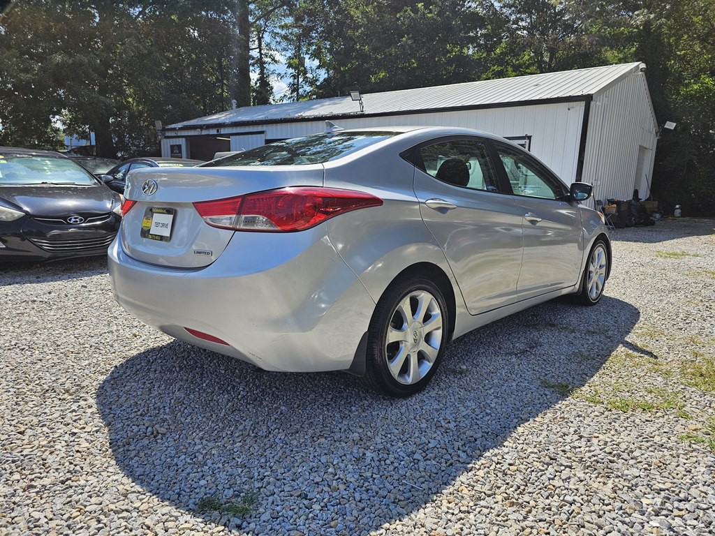 2012 Hyundai Elantra Image 8