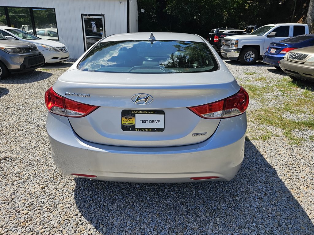 2012 Hyundai Elantra Image 9