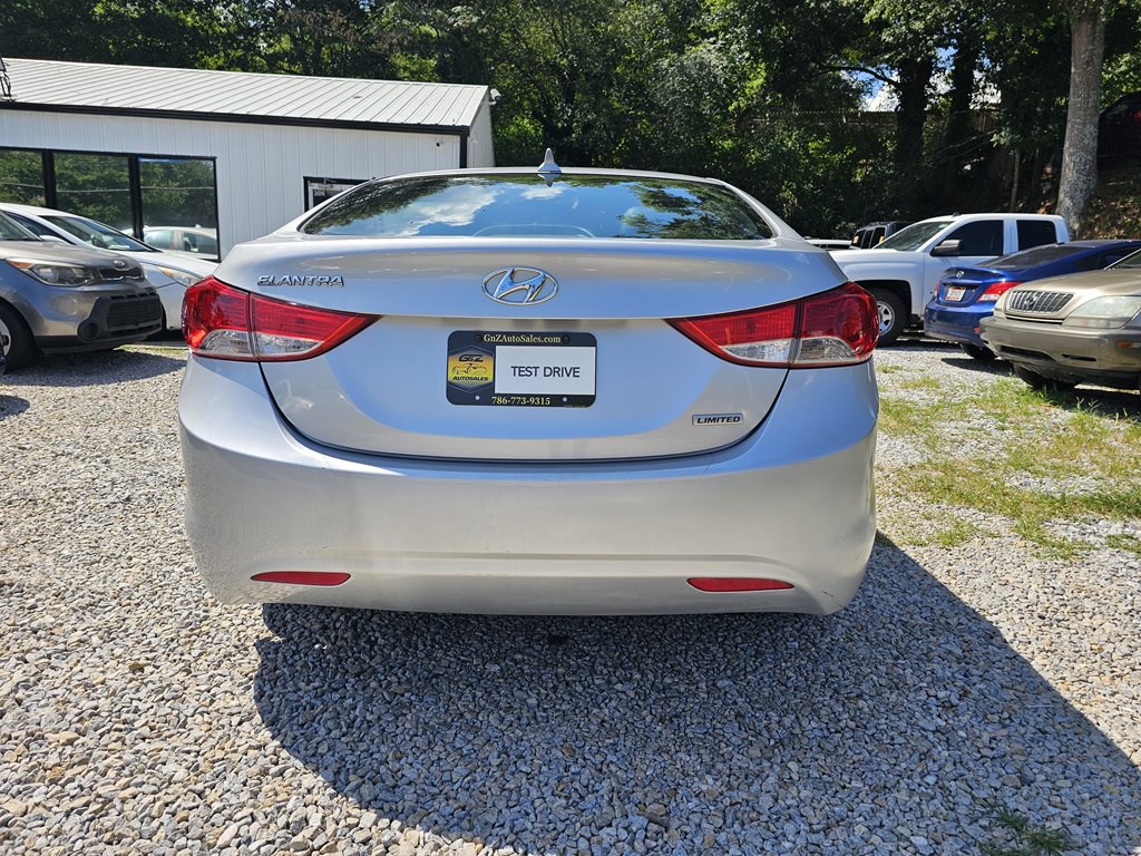 2012 Hyundai Elantra Image 10