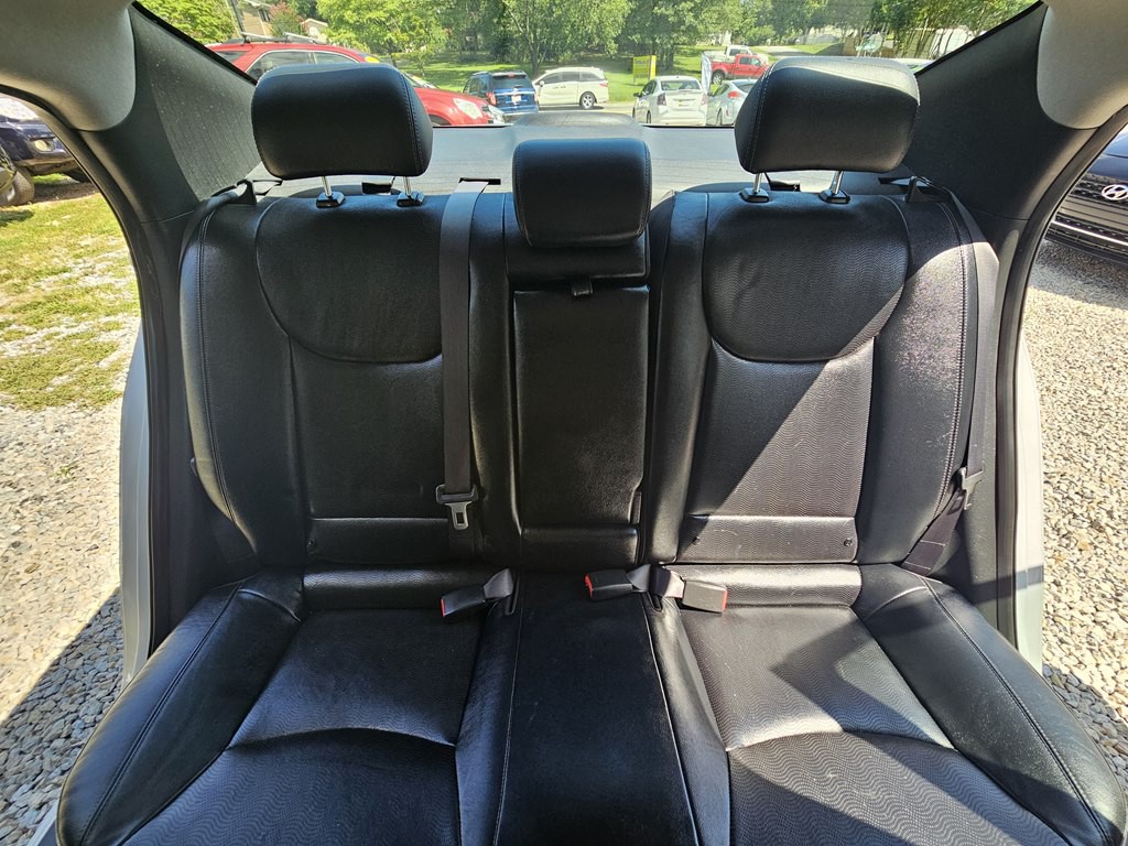 2012 Hyundai Elantra Image 20