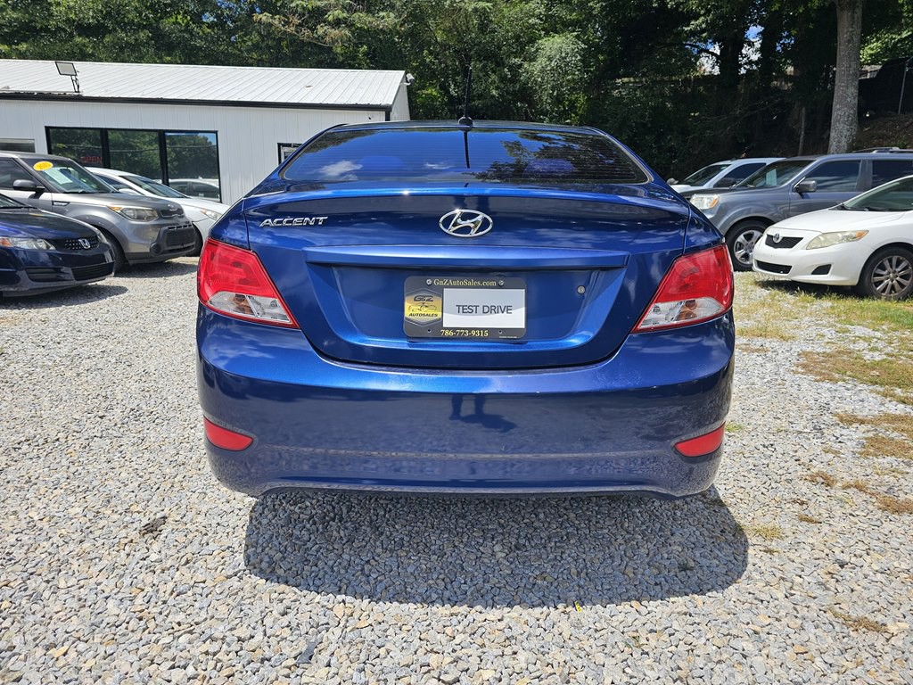 2017 Hyundai Accent Image 10