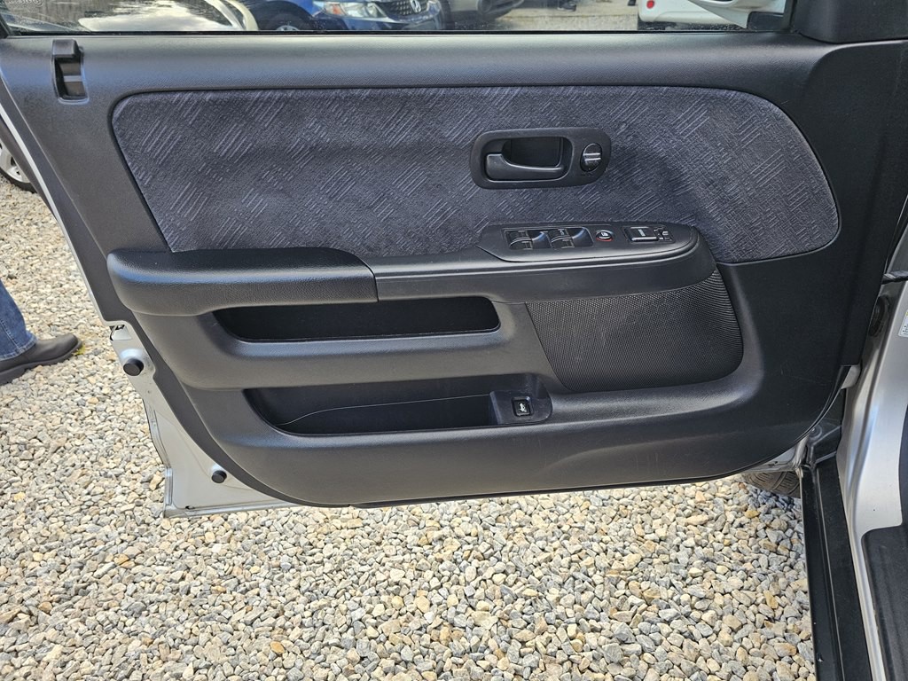 2005 Honda CR-V Image 12