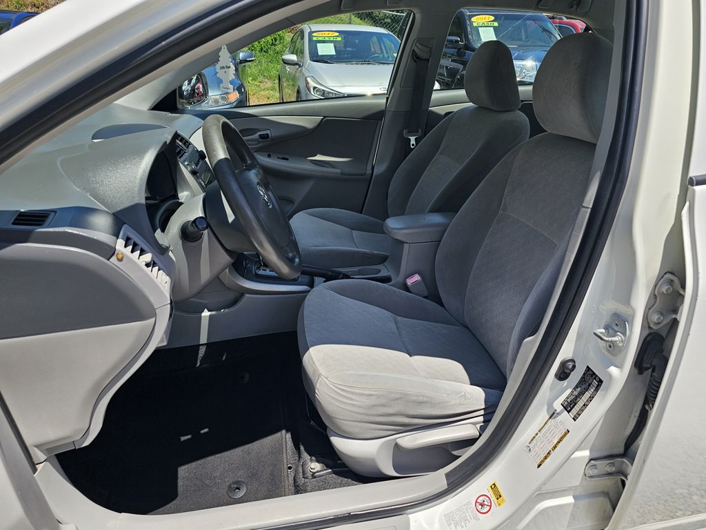 2009 Toyota Corolla Image 11