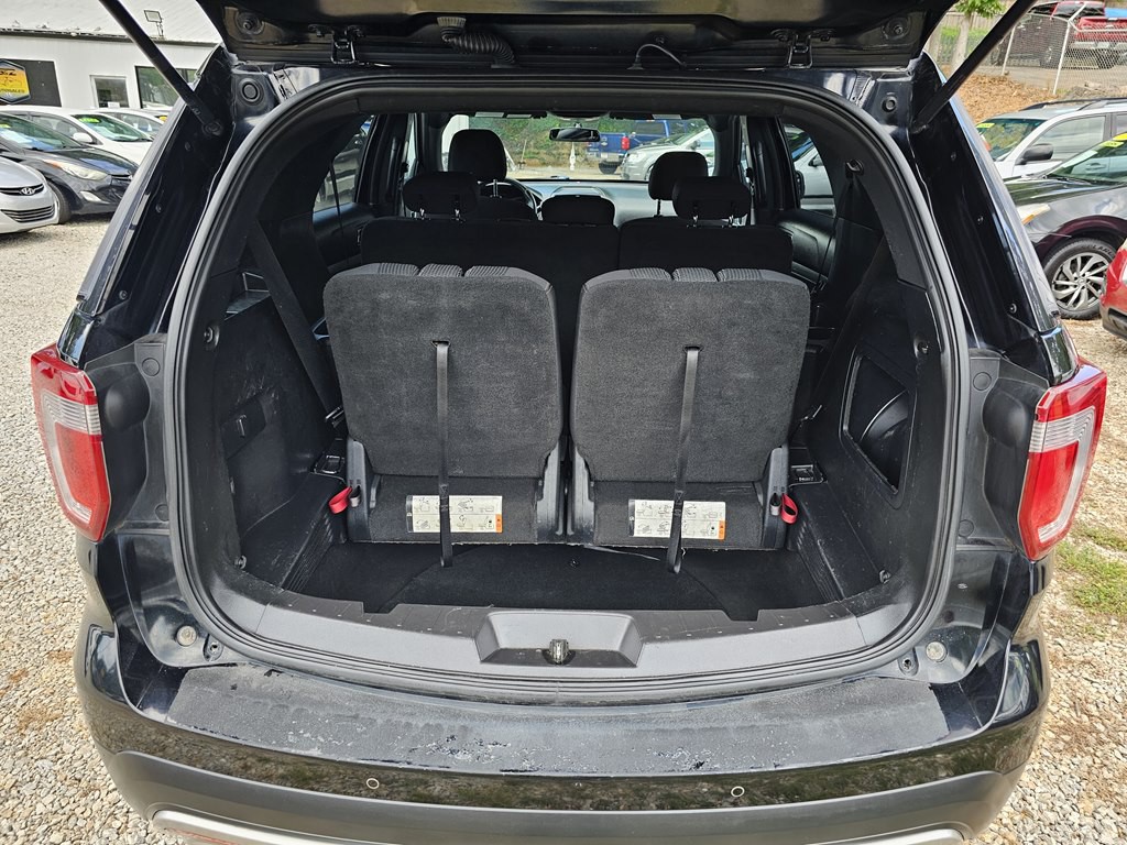 2016 Ford Explorer Image 25