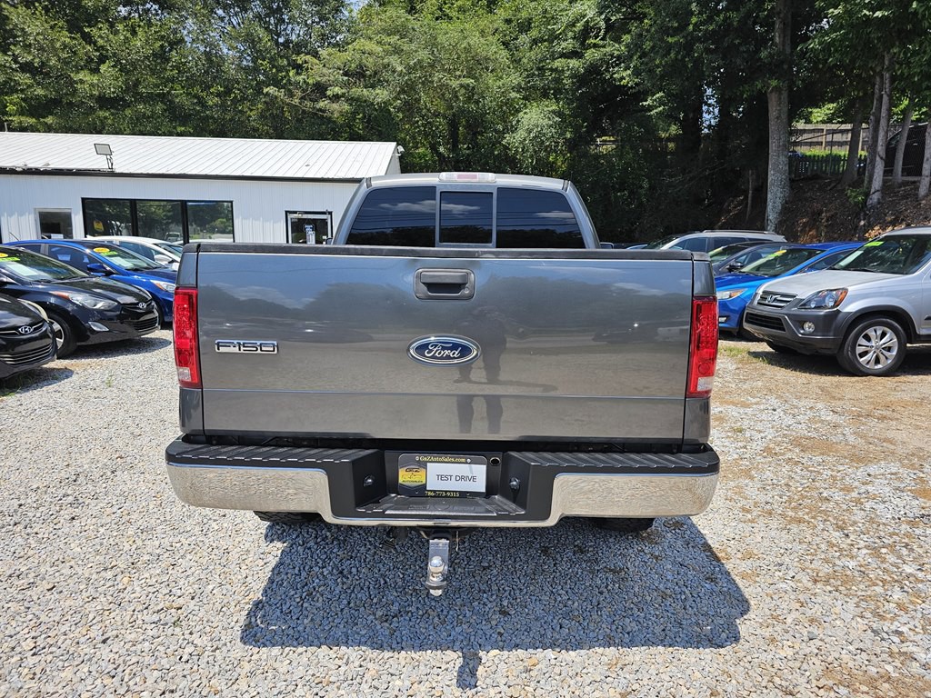 2004 Ford F-150 Image 9