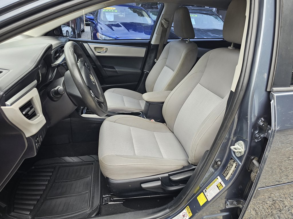 2016 Toyota Corolla Image 11