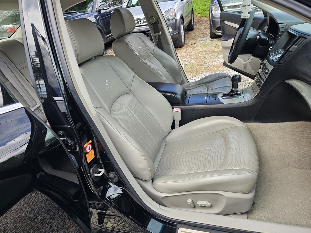 2007 INFINITI G35 Image 17