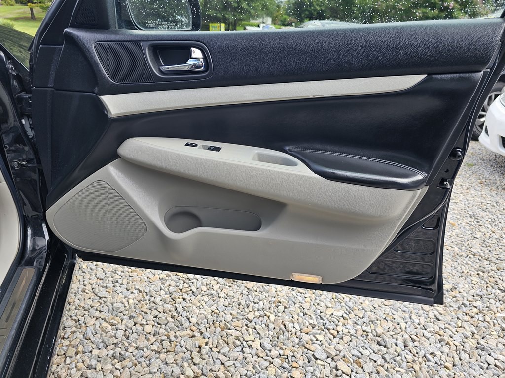 2007 INFINITI G35 Image 18