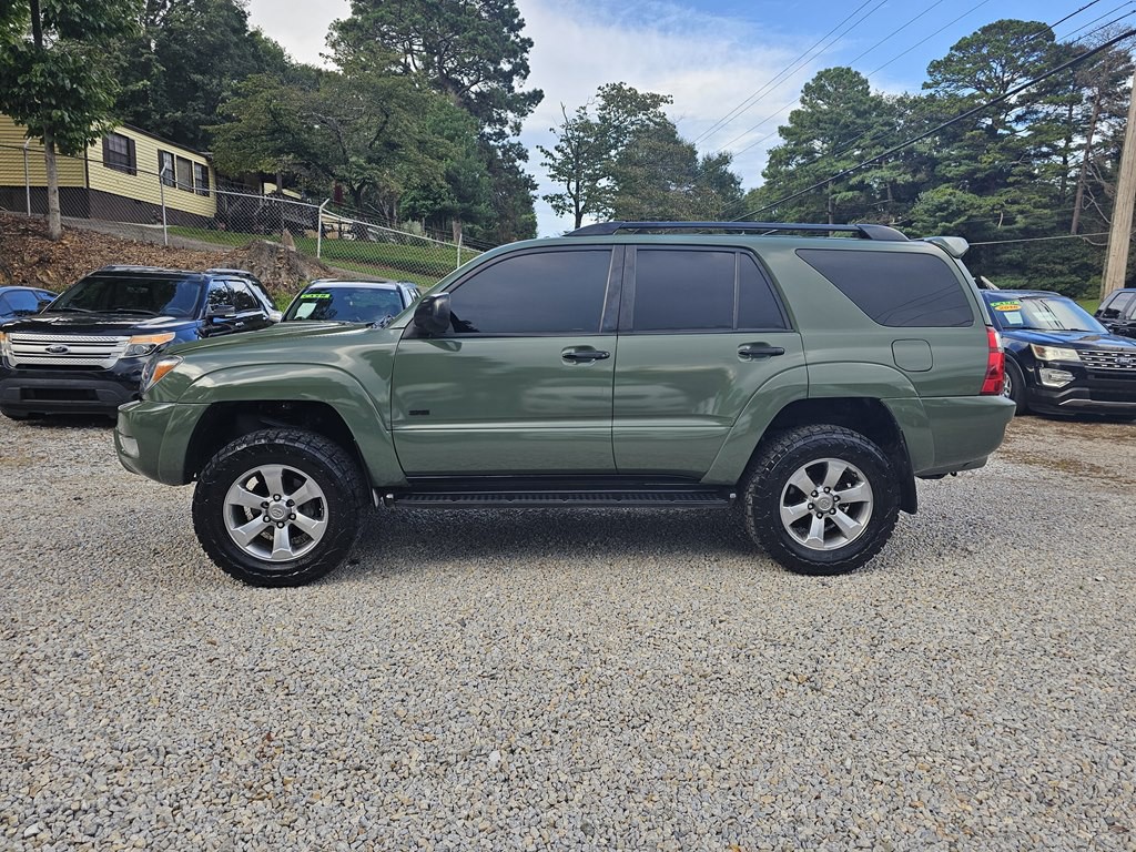 2005 Toyota 4Runner Image 2