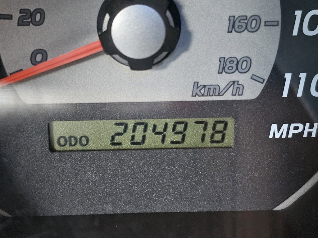 2005 Toyota 4Runner Image 23