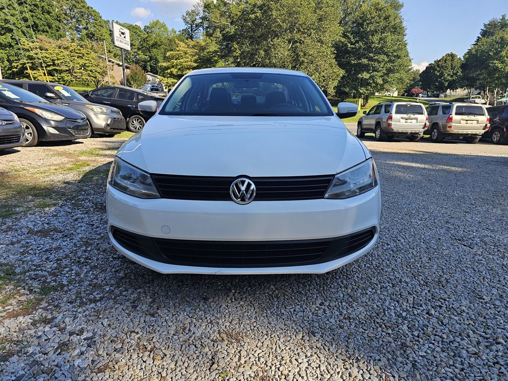 2011 Volkswagen Jetta Image 5
