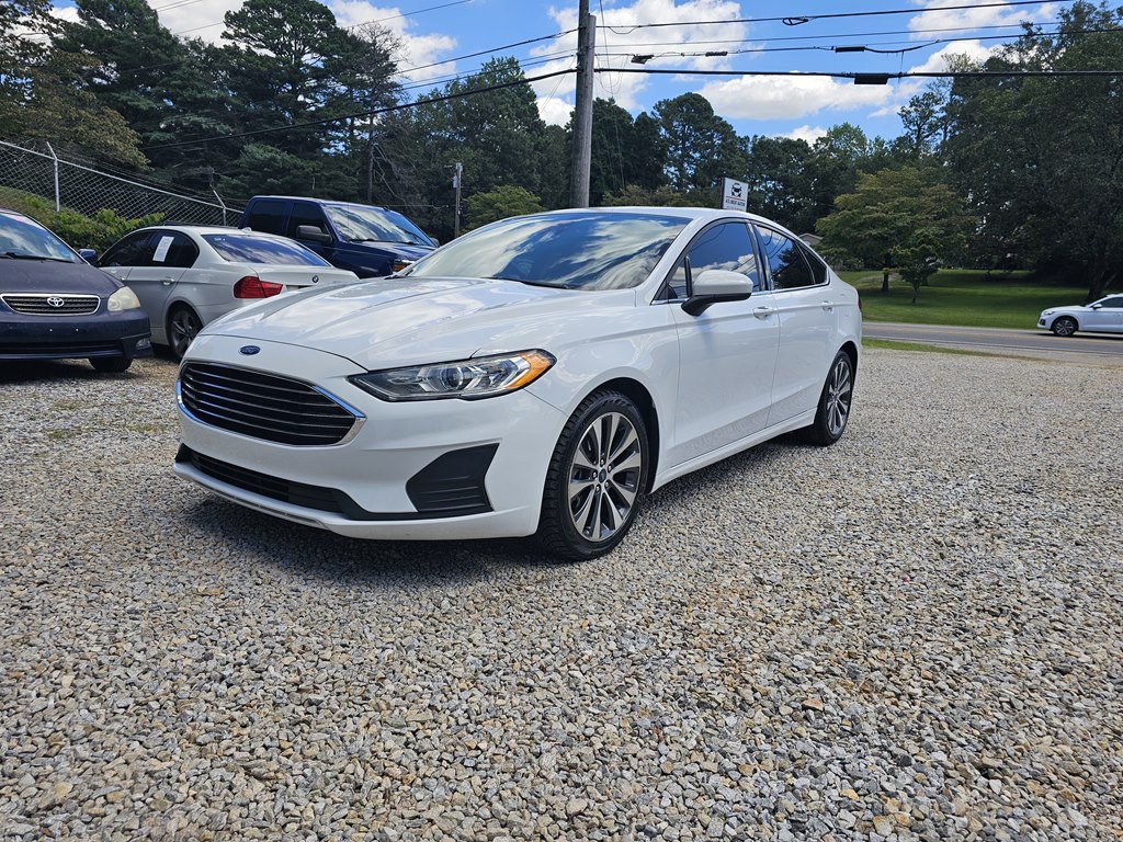 2019 Ford Fusion Image 1