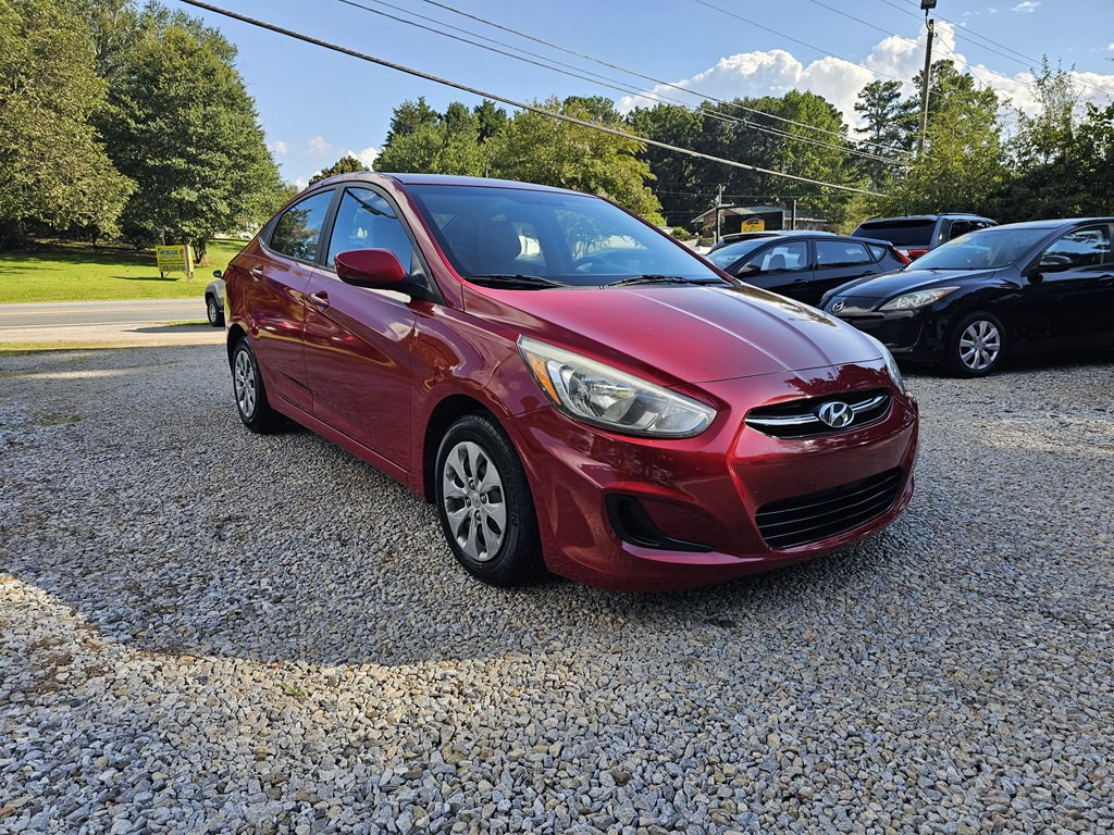 2015 Hyundai Accent Image 6