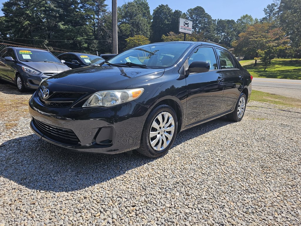 2012 Toyota Corolla Image 1