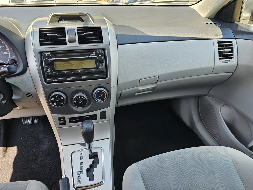 2012 Toyota Corolla Image 22