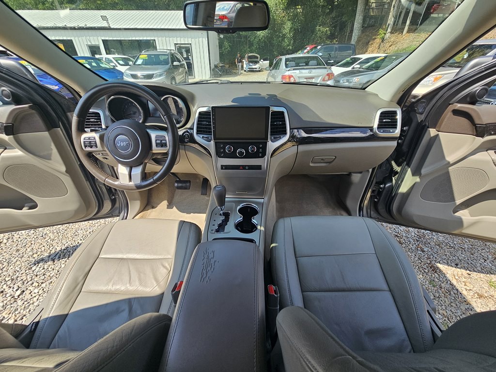 2013 Jeep Grand Cherokee Image 19