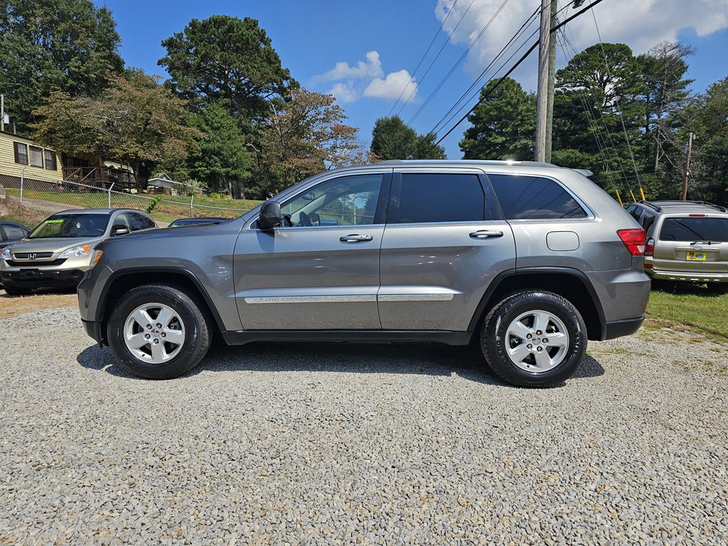 2013 Jeep Grand Cherokee Image 2