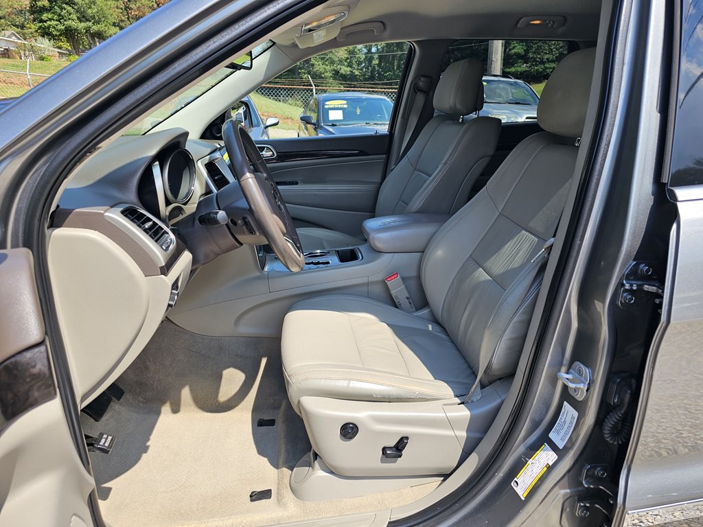 2013 Jeep Grand Cherokee Image 11