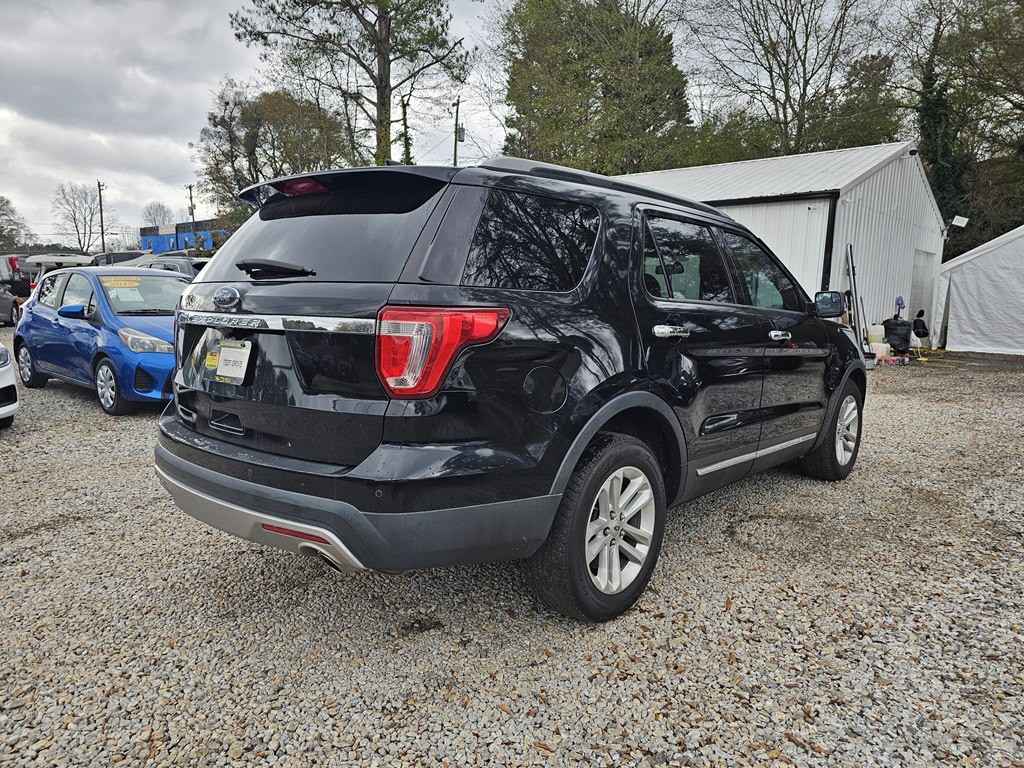 2016 Ford Explorer Image 8