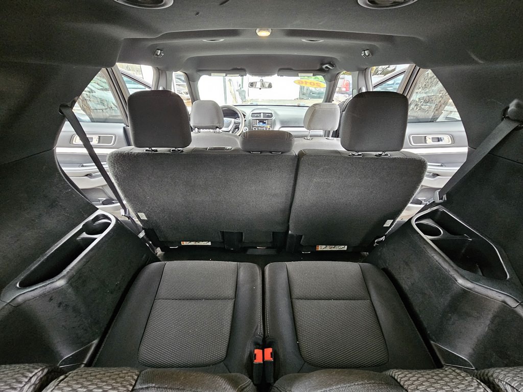 2016 Ford Explorer Image 22