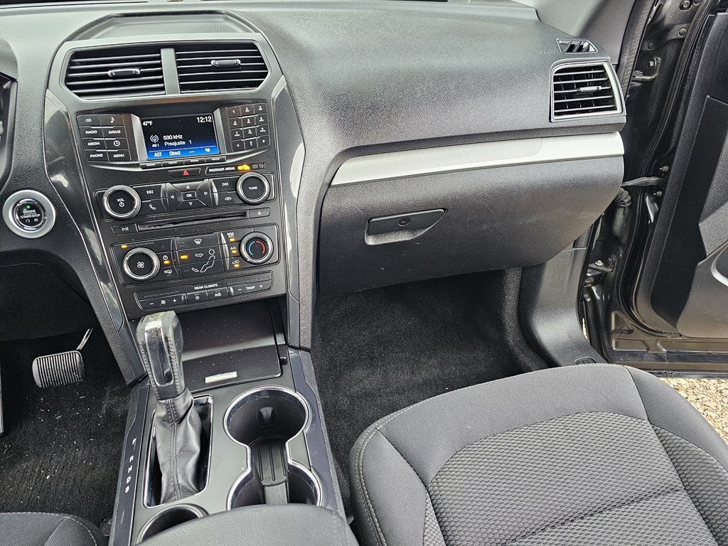 2016 Ford Explorer Image 23