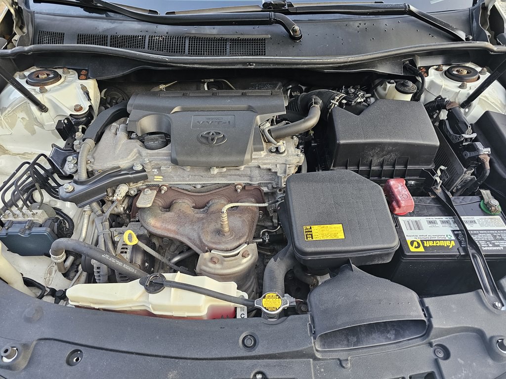 2014 Toyota Camry Image 27
