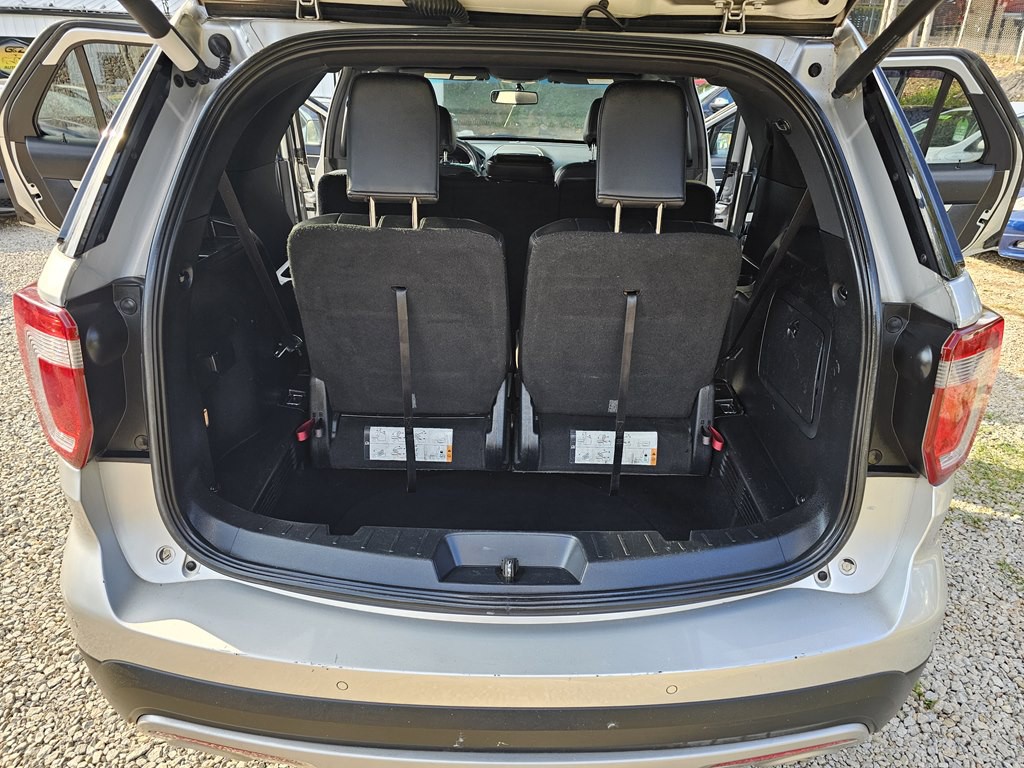 2017 Ford Explorer Image 26