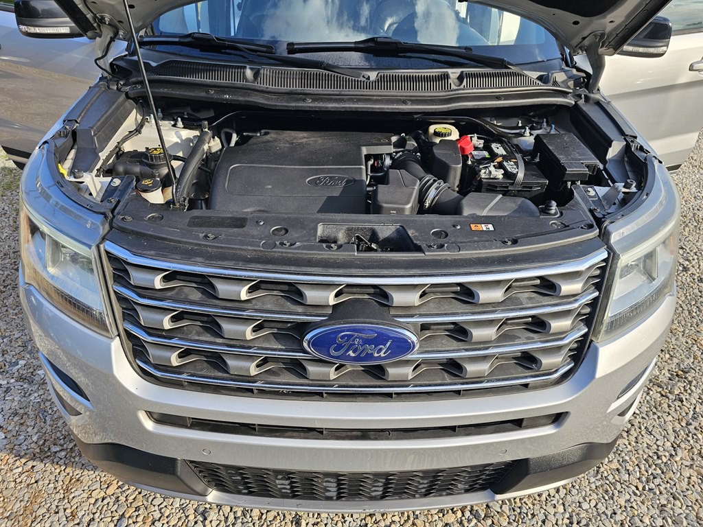 2017 Ford Explorer Image 27