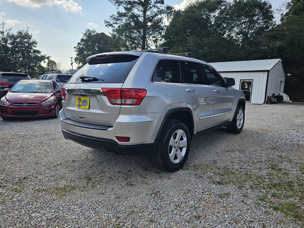 2013 Jeep Grand Cherokee Image 8
