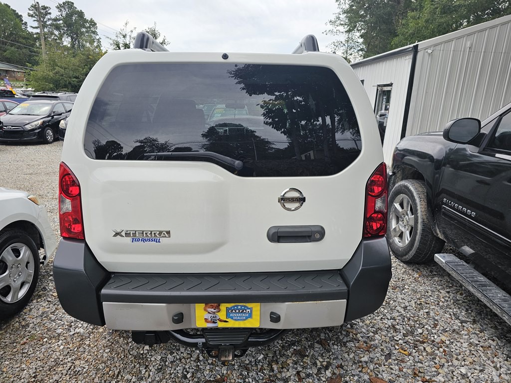 2015 Nissan Xterra Image 8